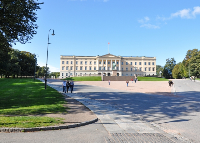 OSLO - ROYAL PALACE